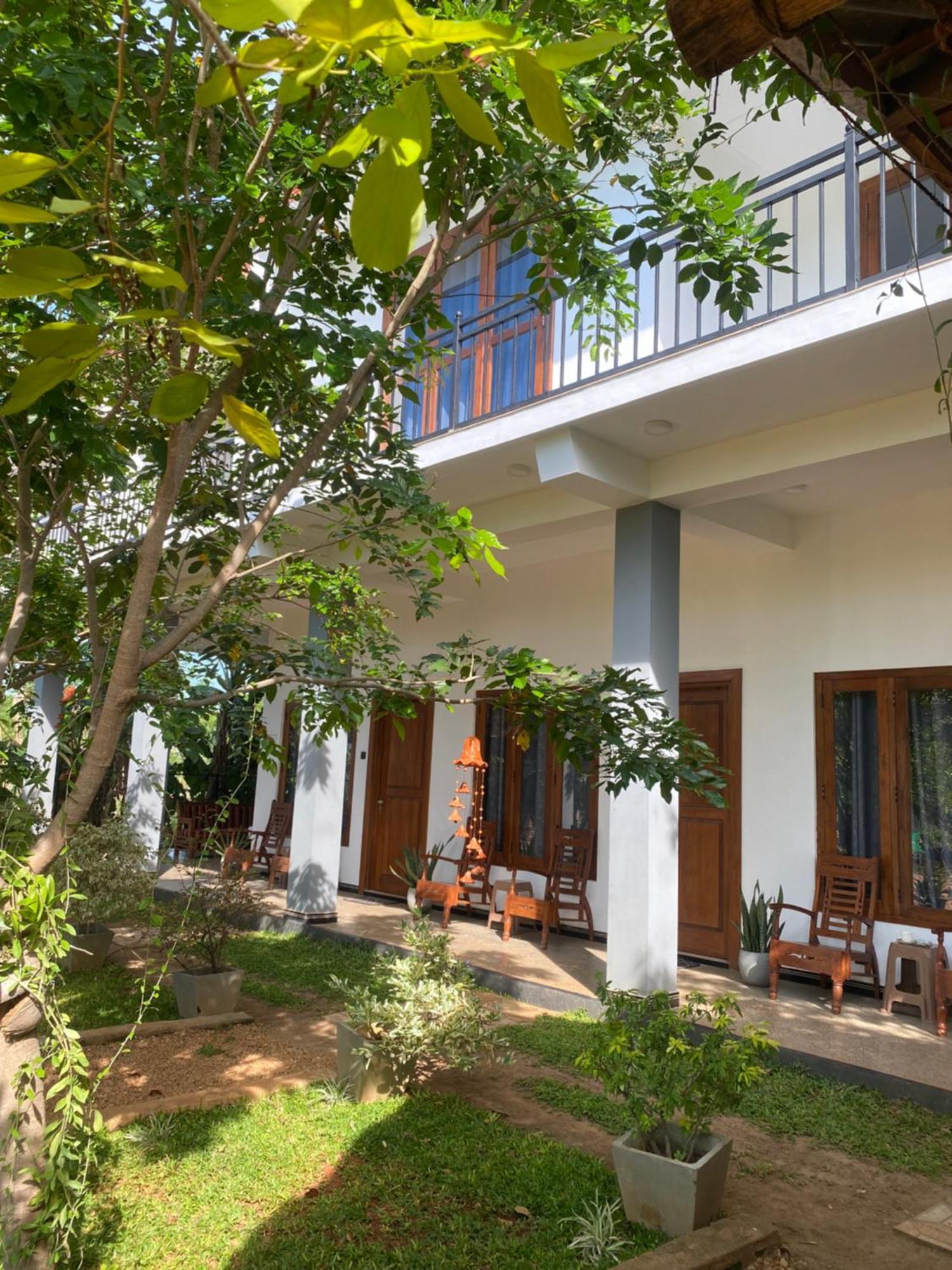 Hotel Hanguk Villa Dambulla Exteriör bild